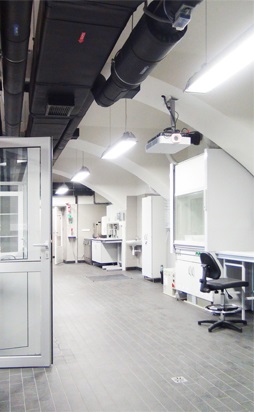 <p><strong>Soil testing laboratory at the Faculty of Civil Engineering of the Cracow University of Technology</strong></p>
